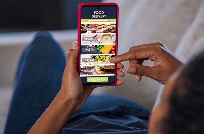 food Delivery App 1270068772 770x533 1