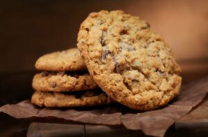 oatmealMapleRaisinCookies 155158077 770x533 1 650x428