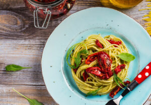 LinguineGarlicRoastedTomatoes 842848168 770x533 1