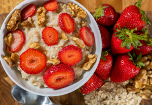 oatmealFruit LMC 060120 770x533 1