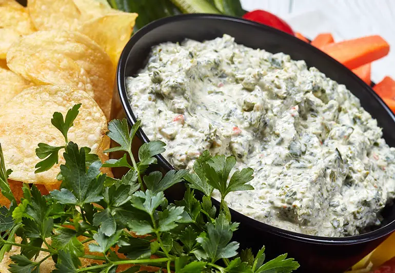 spinachDip 1192876788 770x533 1