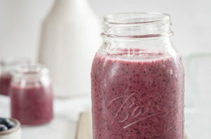 Berry Vanilla Smoothie AD 770x533 650x428 1