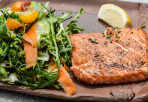 baked Salmon with salad 185273215 770x533 1