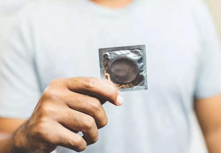 Condom Sizes 1142358179 770x533 1 jpg