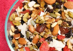 almondsCoconutTrailMix 507093219 770x533 1 jpg