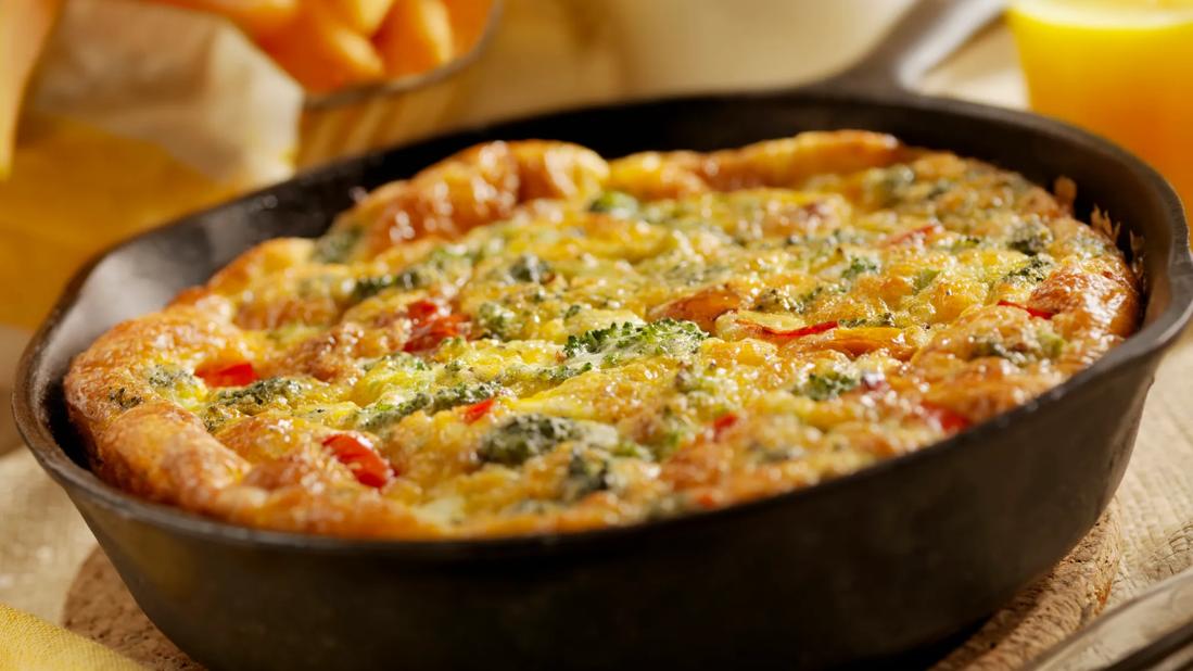 vegetable frittata sweet potatoes 171361673